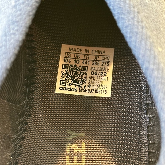 Yeezy Knit Runner - Picture 6 of 7